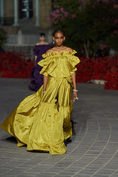 Look 103